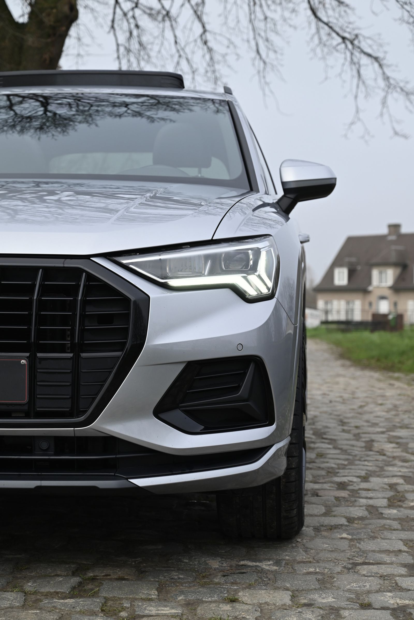 JNS Motors | Audi Q3 Platinum Shadow Line 35TFSI S-Tronic