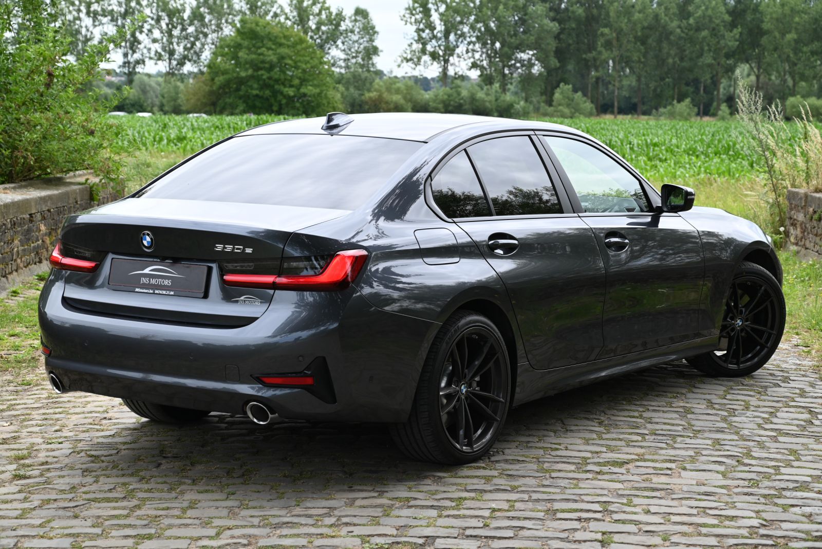 JNS Motors | BMW 330e sportline 292pk 