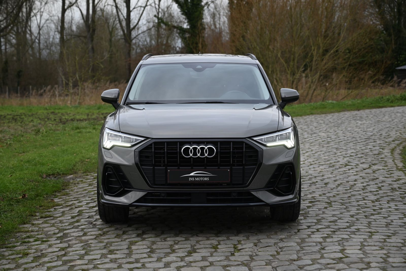 JNS Motors | Audi Q3 S-line 35tfsi Shadow Line 2020