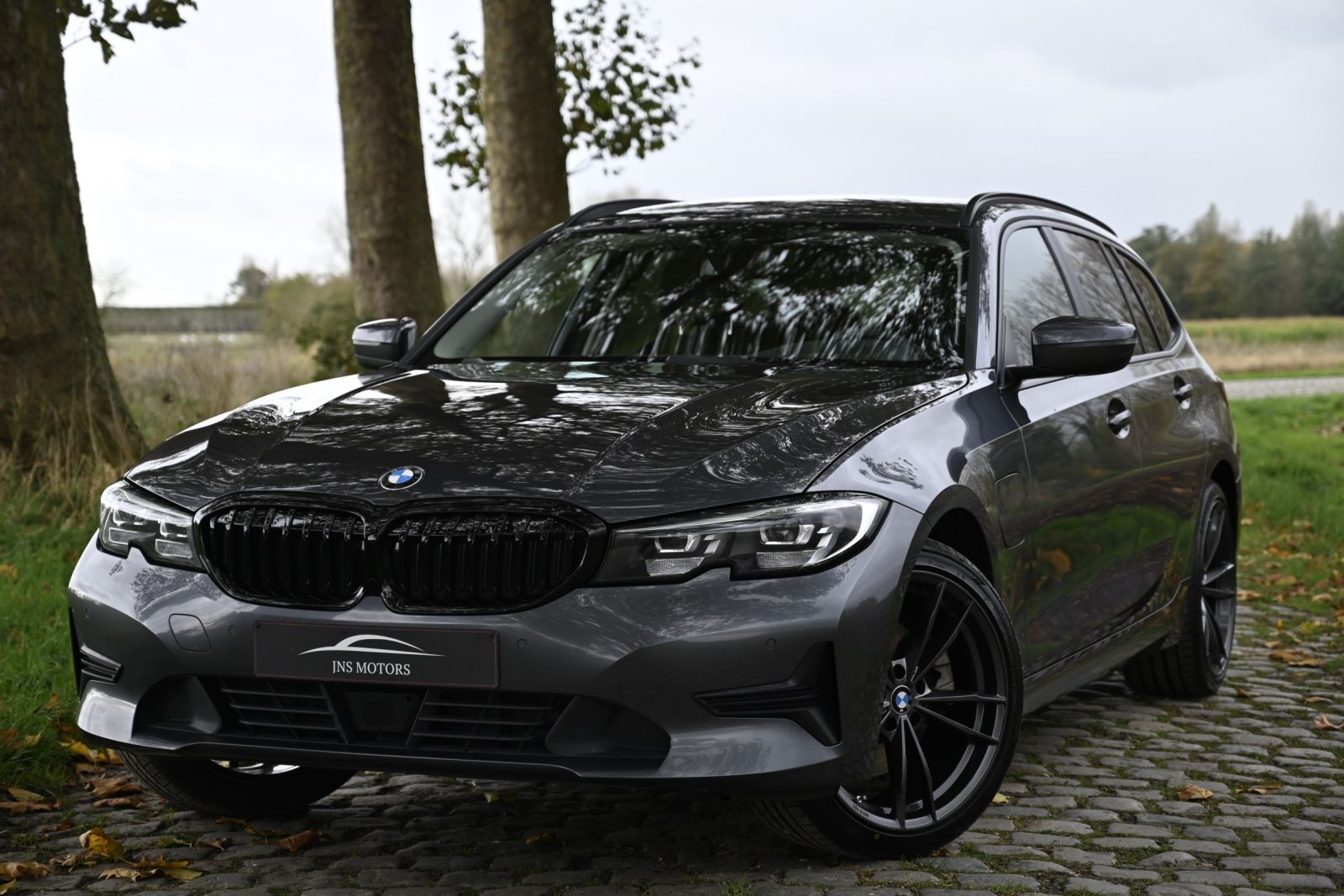 JNS Motors | BMW 320e hybride 2021